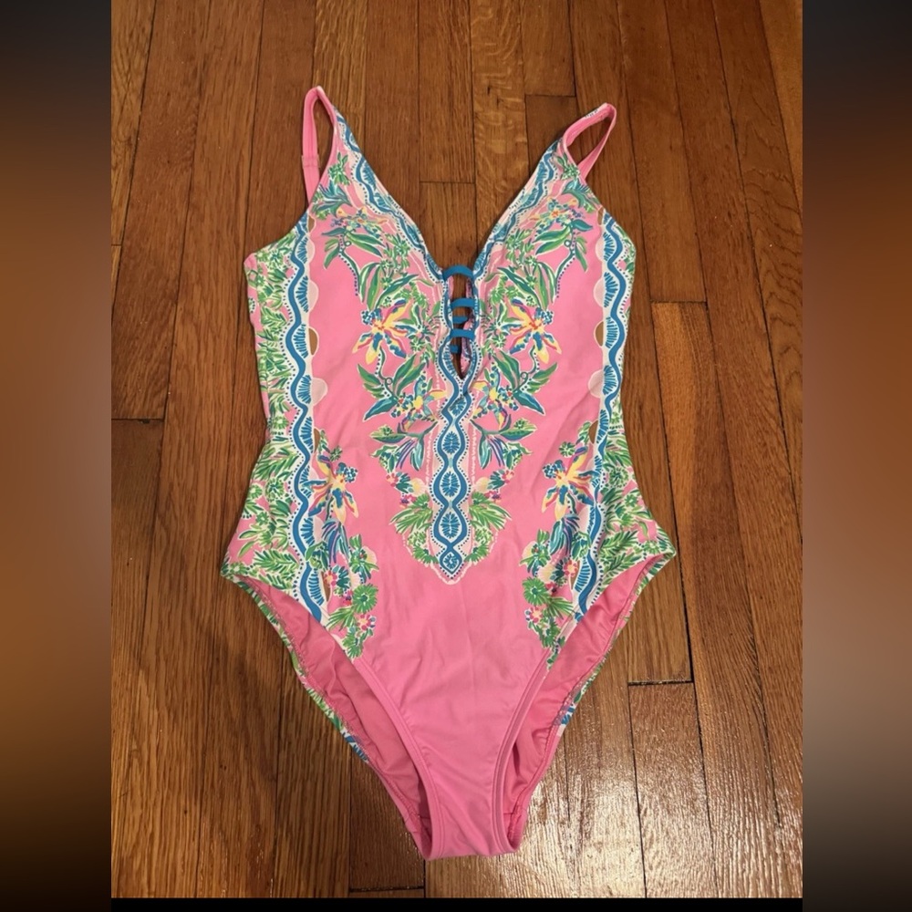 Lilly Pulitzer jaspen One-Piece Swimsuit size 10